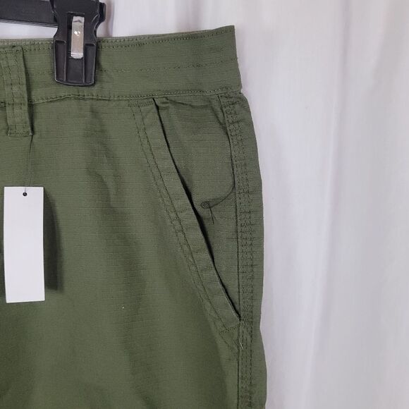 WP Weatherproof Alpine Olive Stretch Trail Utility Shorts Waist Size 40 - Picture 3 of 7